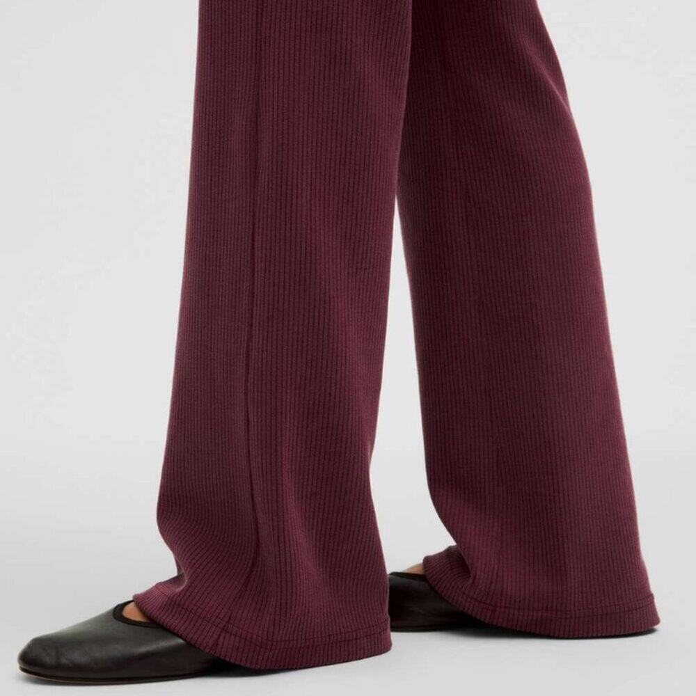 Lululemon Ribbed Softstreme Flared Pant 33" Regular Garnet/Maroon Size 12 - Picture 4 of 11